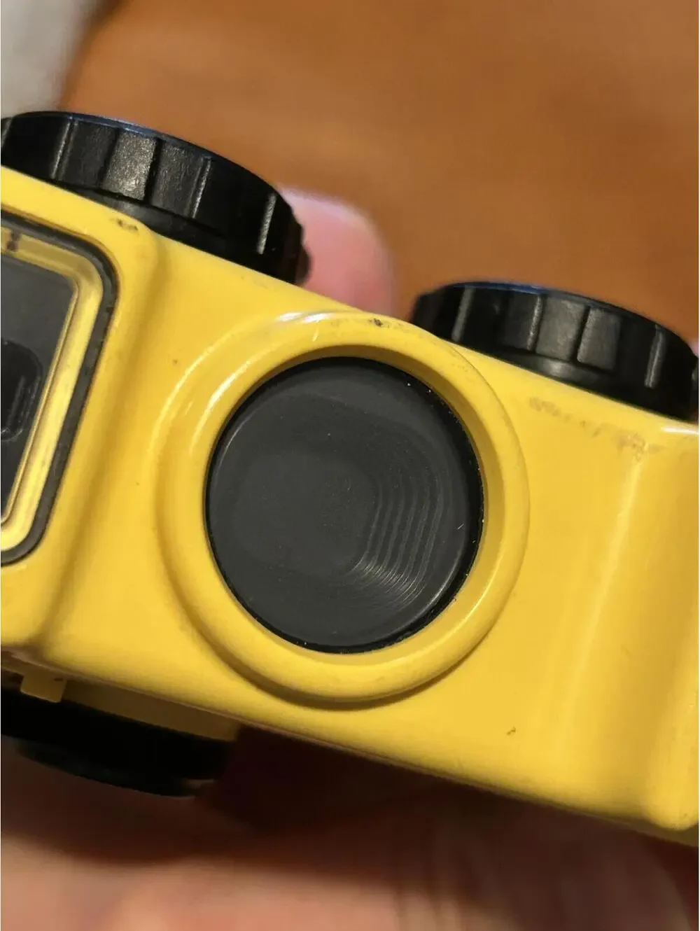 Minolta Weathermatic Dual 35 Waterproof 35mm Film Camera Yellow